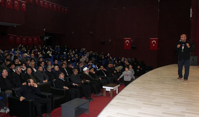Elazığ'da "Şehitler Gecesi" programı düzenlendi