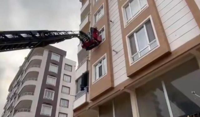 Şanlıurfa’da istinat duvarı çöktü: 15 kişi kurtarıldı