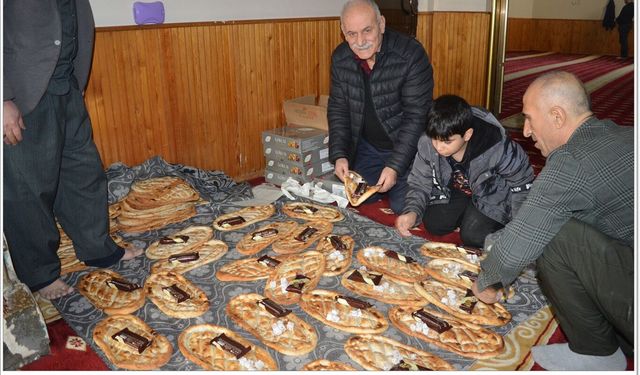 Siirt'te bir asırlık hayır geleneği Şeyh Halef Camii’nde sürdürülüyor