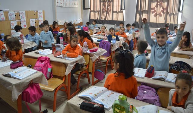 Tatilden dönen öğrenciler: Okullarda bulaşıcı hastalık riski artıyor