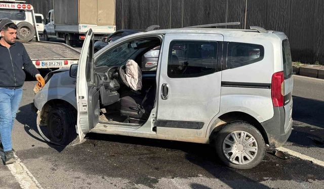 Diyarbakır'da düğün konvoyunda kaza: 3 yaralı