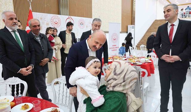 Adıyaman'da yetim aileler iftar programında buluştu