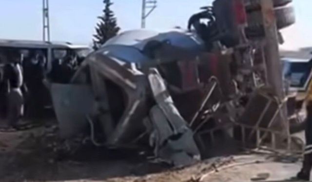 Gaziantep'te beton mikseri devrildi: Sürücü hayatını kaybetti