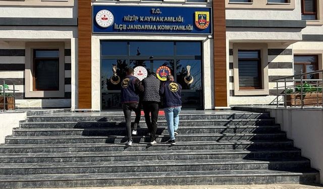 Kesinleşmiş 10'ar yıl hapis cezalarıyla aranan 3 şahıs yakalandı