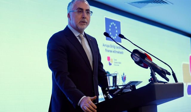 Bakan Işıkhan: Sendika ve konfederasyonlarımız ile iş birliğimizi güçlendireceğiz