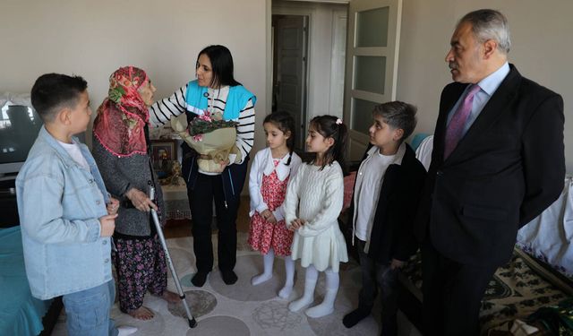 Battalgazi Belediyesi'nden çocuklarla bayram ziyareti