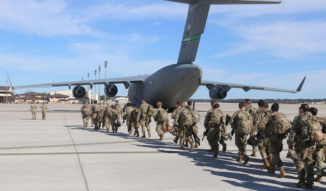 Orta Doğu'ya binlerce asker sevk ediliyor: ABD'den yeni saldırı hazırlığı