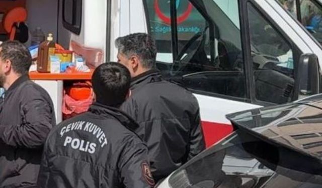 Diyarbakır Adliyesi'nde boşanma davası kavgası: 4 yaralı