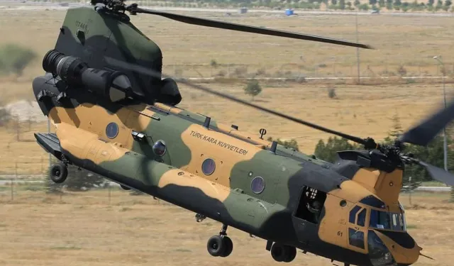 Ankara'da askeri helikopter düştü
