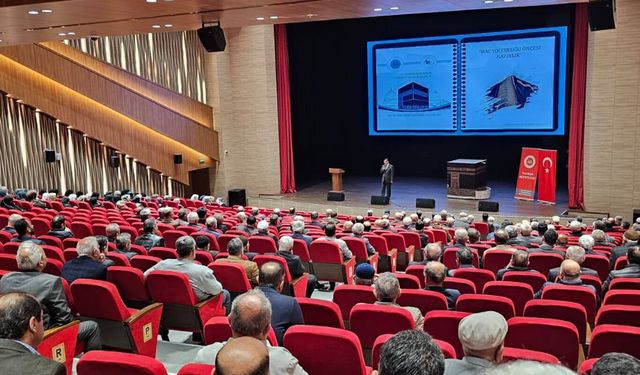 Batman'da hacı adaylarına hazırlık semineri düzenlendi