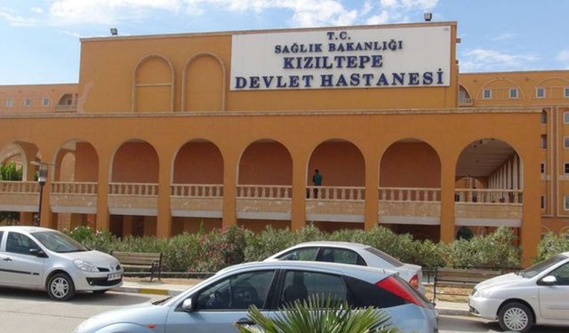 Mardin'de müstakil evde yangın: 4 kişi dumandan etkilendi