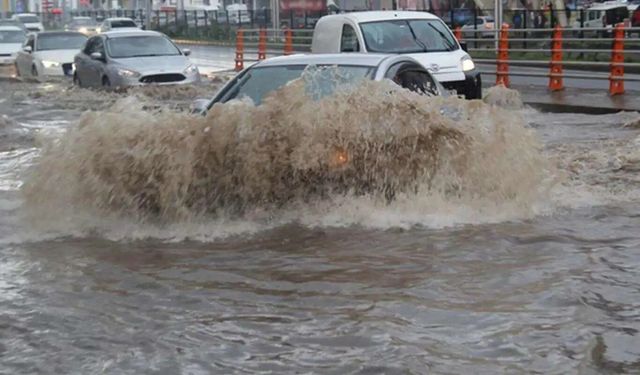 Mersin ve Adana için kuvvetli yağış uyarısı