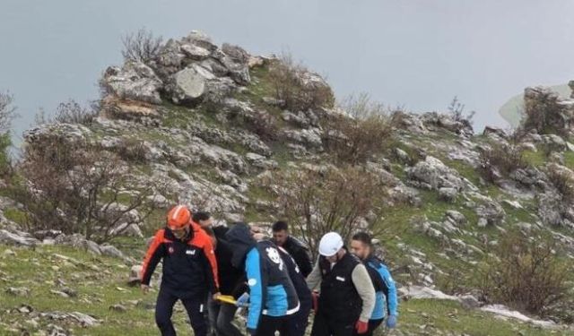 Siirt’te kayalıklara yuvarlanan genç ağır yaralandı