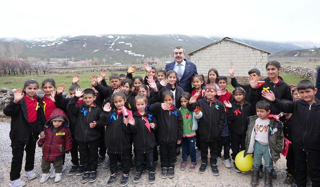 Yüzlerce STK'dan Bakan Tekin'e destek açıklaması