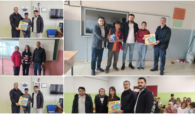 Hazro'da Siyer Yarışmasında dereceye giren öğrencilere ödülleri verildi