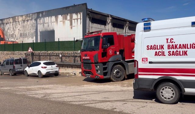Gaziantep'te mobilya fabrikasındaki yangın söndürüldü