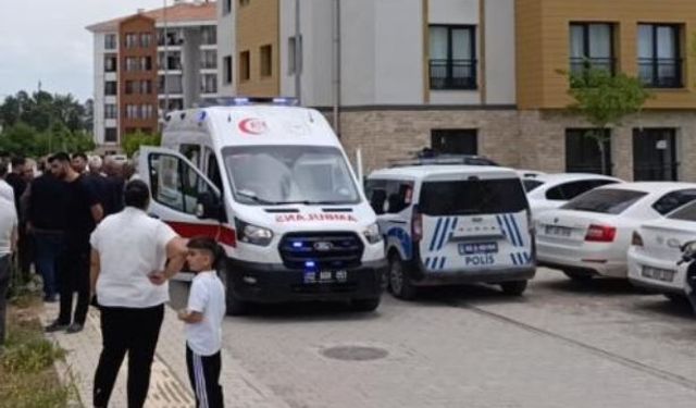 Evin penceresinden düşen kişi ağır yaralandı