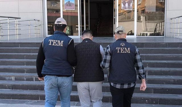 Gaziantep'te kırmızı bültenle aranan 2 DAİŞ üyesi yakalandı