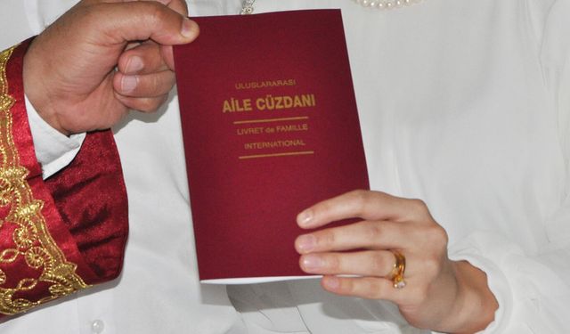 Günaydın: Çocuksuz aile yapısı özendiriliyor