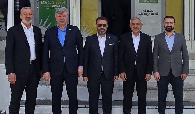 Kayapınar Belediye Başkanı Özhan, HÜDA PAR Gercüş İlçe Kongresi'ne katıldı