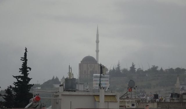 Kilis’te sağanak ve sis etkili oldu: Görüş mesafesi düştü