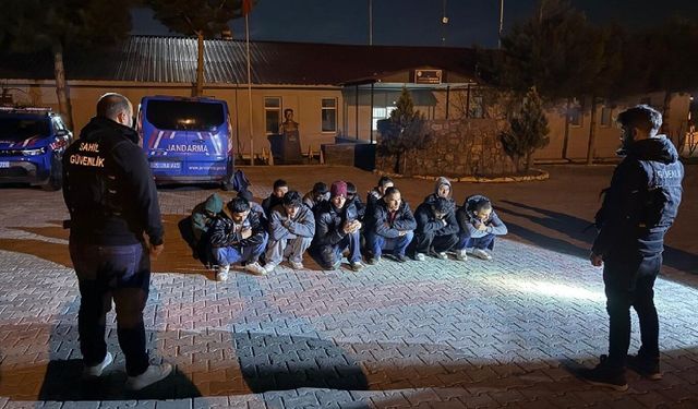 Van'da 13 düzensiz göçmen yakalandı