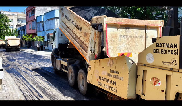 Batman’da 387 kilometrelik yol yenilendi