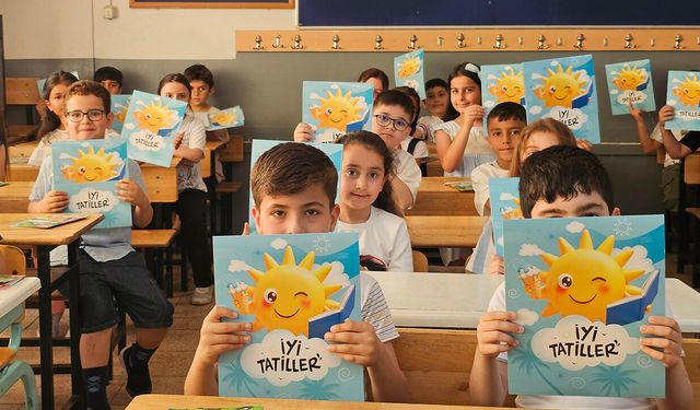 Diyarbakır'da 477 bin 237 öğrenci karne aldı
