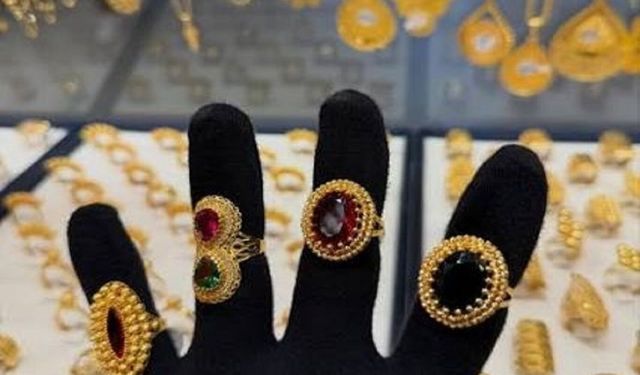 Kuyumcularda yeni düzenleme: Doğal ve üretim taşlar ayrı satılacak