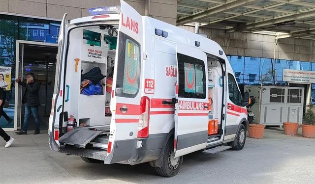 Siirt'te traktörün altında kalan sürücü hayatını kaybetti