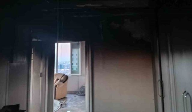 Diyarbakır'da evini ikinci kez yaktı, canı zor kurtarıldı