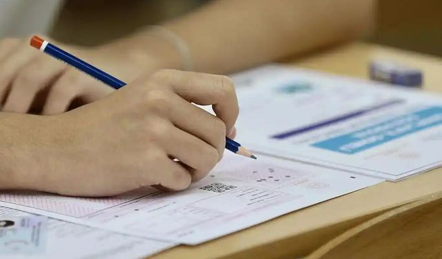 YKS maratonu yarın başlıyor: 2,4 milyon aday sınava girecek