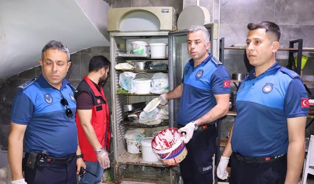 Zabıta denetiminde şoke eden manzara: İşletme mühürlendi