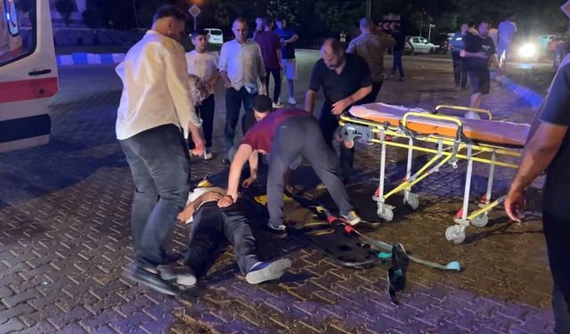 İki otomobilin çarpıştığı kazada 3 kişi yaralandı
