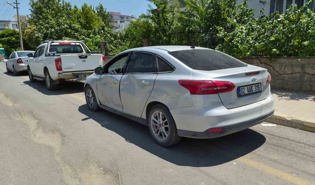 Motosiklet ile otomobil çarpıştı: Bir yaralı