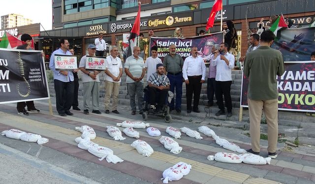 Burger King protestosu 14'üncü haftasında: Kararlıyız, yılmayacağız