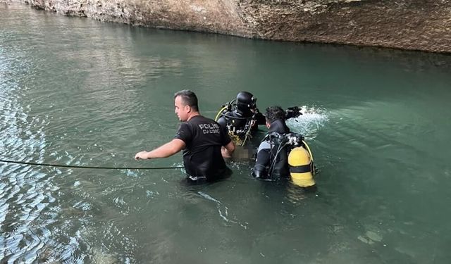 Cendere Köprüsü'nde acı olay: Serinlemek için girdiği suda boğuldu