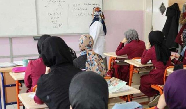 Ek ders ücretlerinde yeni düzenleme Resmi Gazete'de