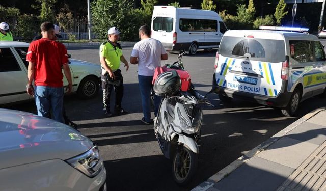 Elazığ'da "dur" ihtarına uymayan motosiklet sürücüsüne 200 bin lira ceza