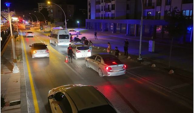 Malatya'da 13 ilçede eş zamanlı "Huzur 44" uygulaması