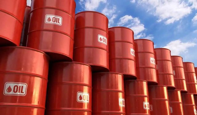 Petrol fiyatları mayıstan bu yana ilk kez 100 doları aştı
