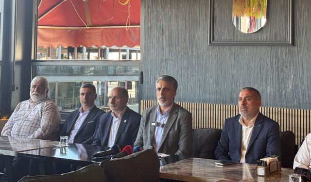 HÜDA PAR Sözcüsü Emiroğlu, Bingöl'de yerel basınla buluştu