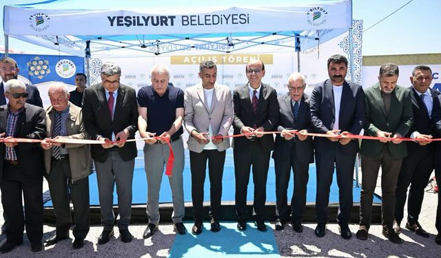Yeşilyurt Belediyesi bir taziyeevi daha hizmete sundu