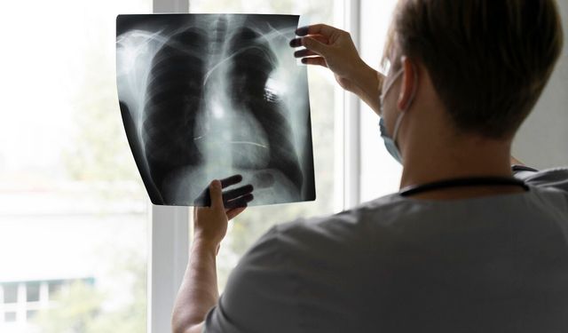 40 yaş üstü her 5 kişiden 1'i KOAH!