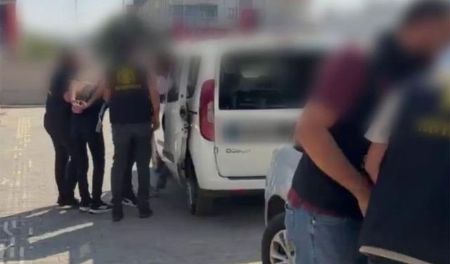 Dolandırıcılık ve ruhsatsız silah operasyonu: 6 gözaltı