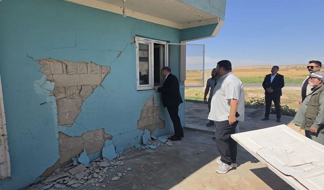 Depremden etkilenen mahallede incelemeler yapıldı