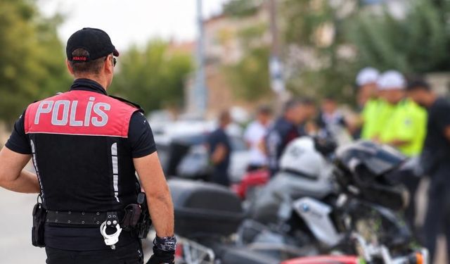 Polisin 'dur' ihtarına uymadı, 332 bin lira ceza yedi
