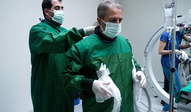 Şanlıurfa'da safra kanalı taşlarının tedavisinde yeni dönem