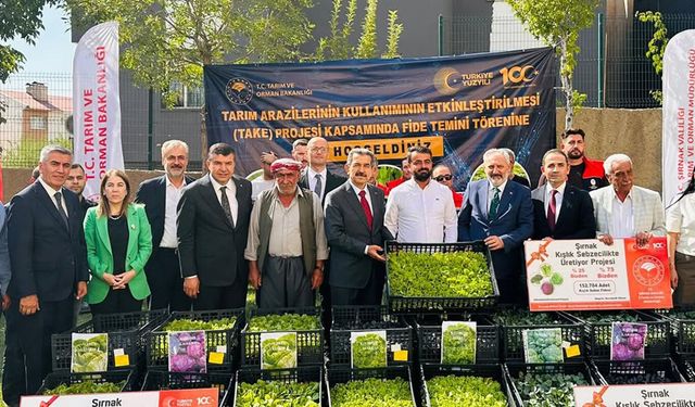 Şırnak'ta üreticiye fide ve çoban çantası desteği