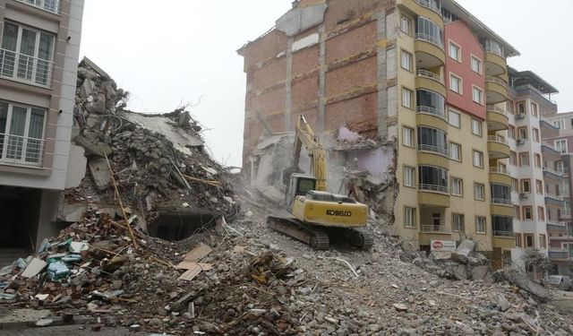 7 ilde operasyon! Yıkım soruşturmalarında 26 şüpheli yakalandı